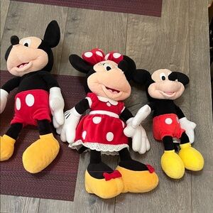Disney Mickey and Minnie Mouse Plush Set - Red, Black, Yellow